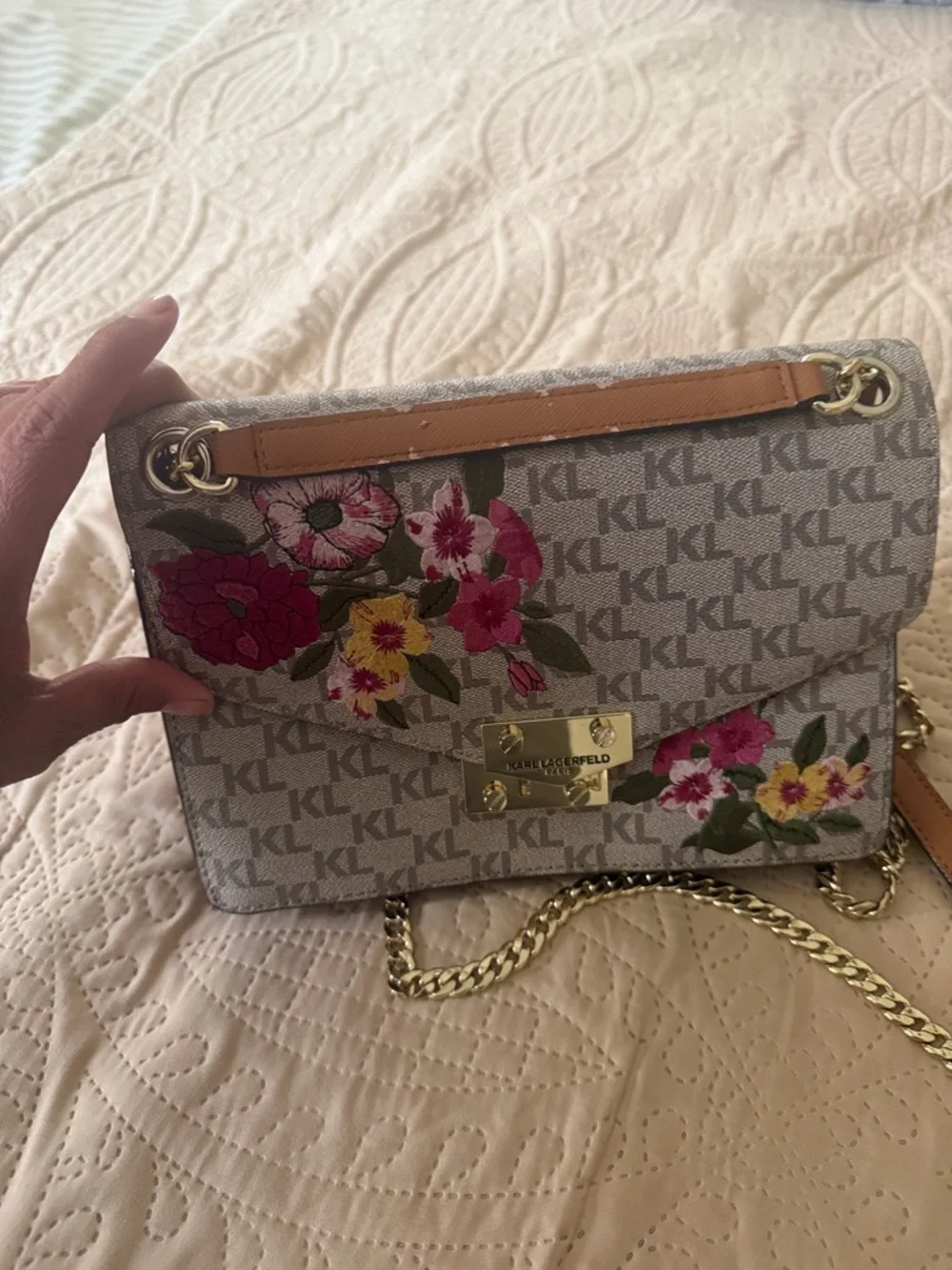 Karl Lagerfeld Gray Logo Floral Embroidered Crossbody Bag with Gold Hardware - Picture 2 of 9